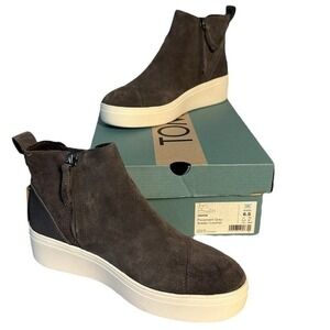 Toms NIB Jamie Chelsea Ankle Sneaker Suede Bootie 6.5 Pavement Grey Comfort Foam